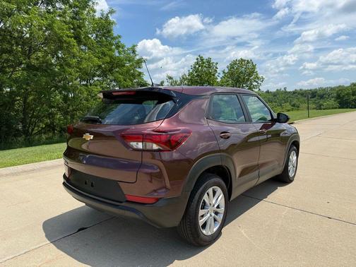 Mahogany Red Metallic 2023 Chevrolet Trailblazer LS