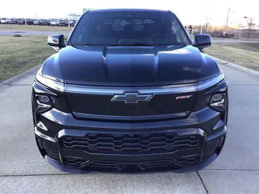 2024 Chevrolet Silverado EV First-Edition RST 4WD