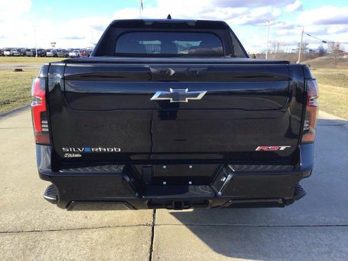2024 Chevrolet Silverado EV First-Edition RST 4WD
