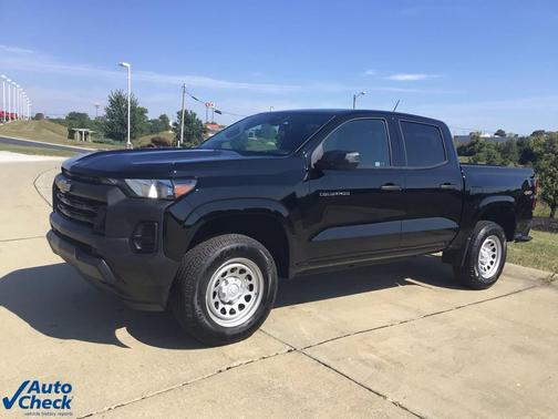 2024 Chevrolet Colorado WT