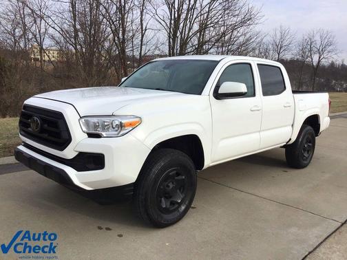 2023 Toyota Tacoma SR