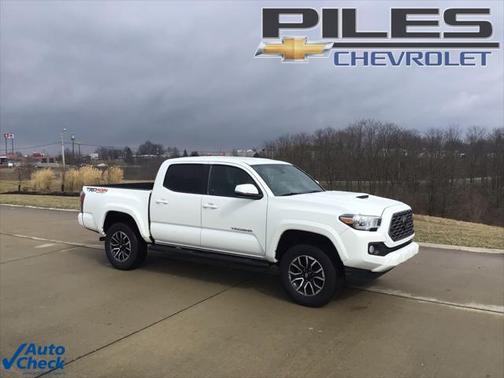 2022 Toyota Tacoma TRD Sport