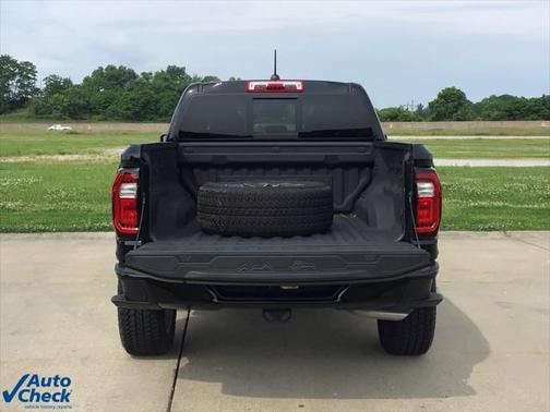 2023 GMC Canyon Denali