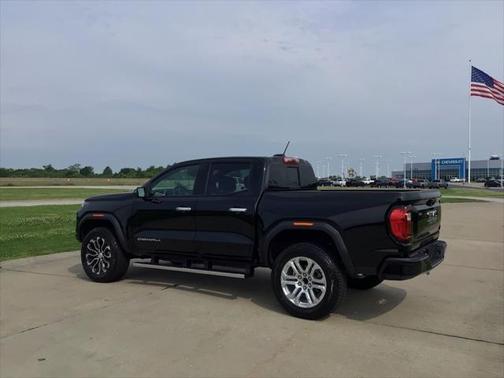 2023 GMC Canyon Denali