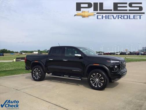 2023 GMC Canyon Denali