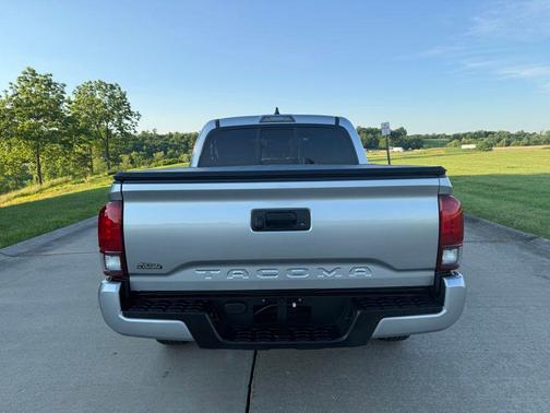 Celestial Silver Metallic 2022 Toyota Tacoma SR