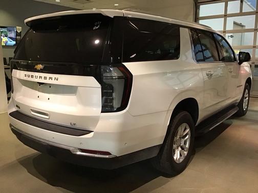 Summit White 2026 Chevrolet Suburban LT