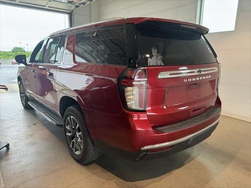 2021 Chevrolet Suburban LT
