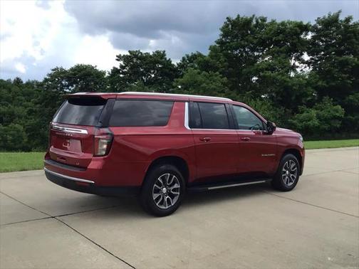 2021 Chevrolet Suburban LT