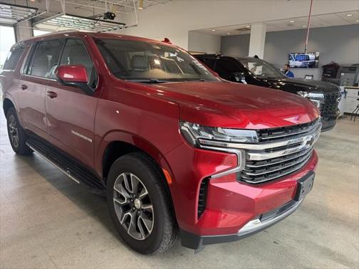 2021 Chevrolet Suburban LT