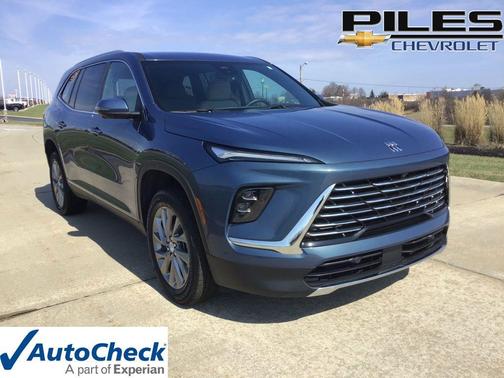 2025 Buick Enclave Preferred FWD