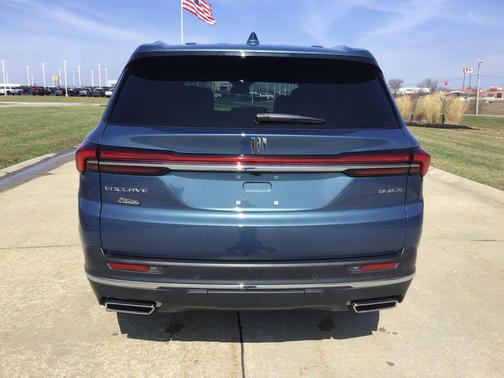 2025 Buick Enclave Preferred FWD