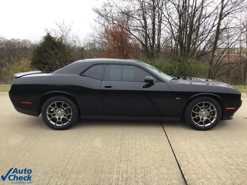 2017 Dodge Challenger GT