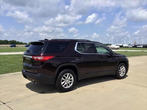 2021 Chevrolet Traverse LT Cloth