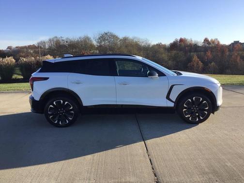 2024 Chevrolet Blazer EV eAWD RS