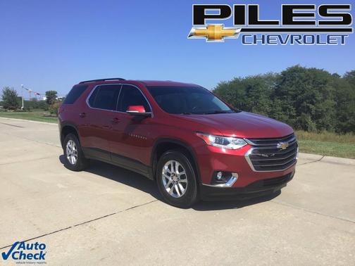 2021 Chevrolet Traverse LT Cloth