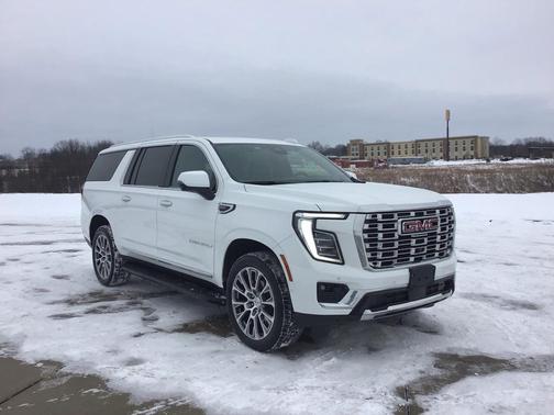 2025 GMC Yukon XL Denali