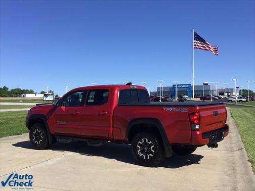 2022 Toyota Tacoma TRD Off Road