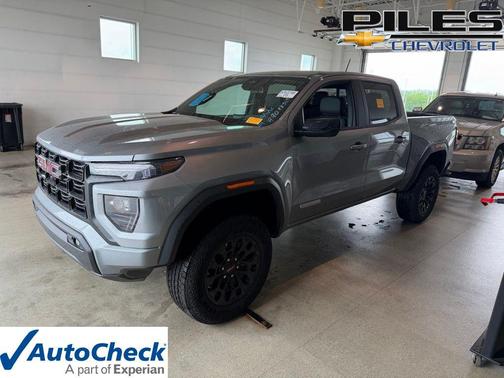 Sterling Metallic 2026 GMC Canyon Elevation