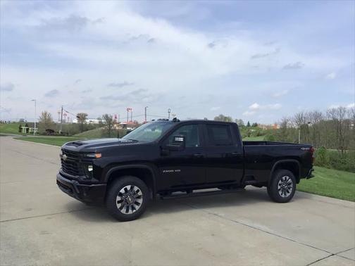 2025 Chevrolet Silverado 2500 Custom