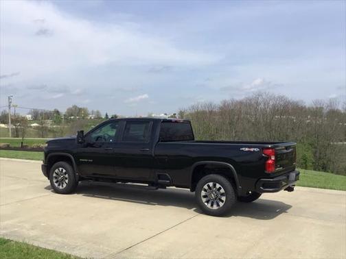2025 Chevrolet Silverado 2500 Custom
