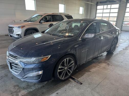 2022 Chevrolet Malibu FWD LT