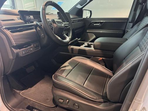 2025 GMC Sierra EV Max Range Denali