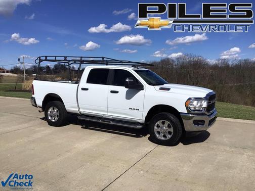 2024 RAM 2500 Big Horn Crew Cab 4x4 6'4' Box
