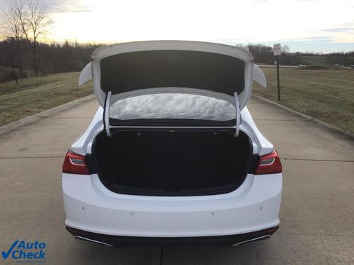 2024 Chevrolet Malibu FWD RS