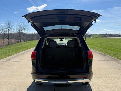 Ebony Twilight Metallic 2017 GMC Acadia Denali