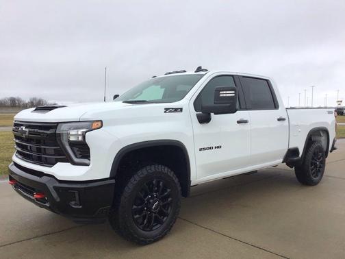 2026 Chevrolet Silverado 2500 LT