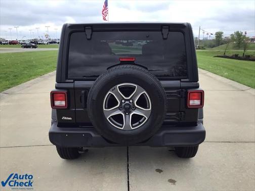 2022 Jeep Wrangler Unlimited Sport