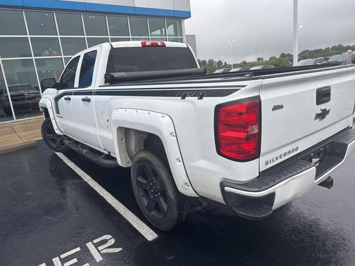 2017 Chevrolet Silverado 1500 Custom