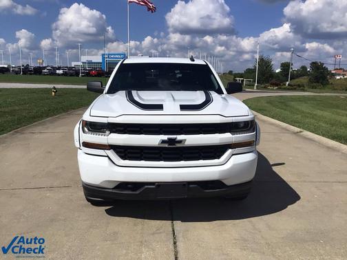 2017 Chevrolet Silverado 1500 Custom