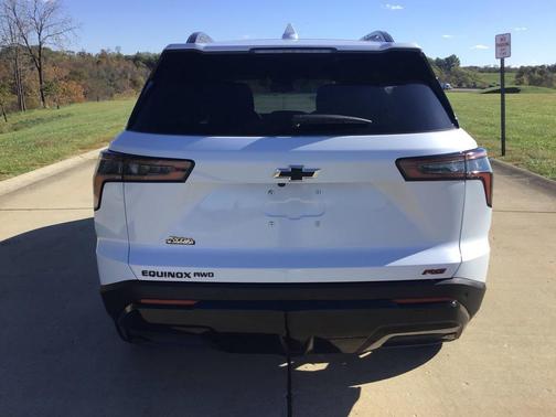 2026 Chevrolet Equinox AWD RS