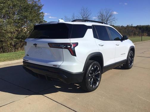 2026 Chevrolet Equinox AWD RS