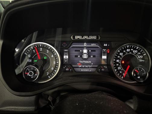 2024 RAM 1500 Laramie