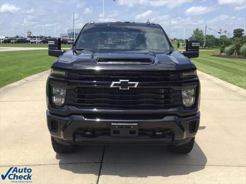 2024 Chevrolet Silverado 2500 Custom