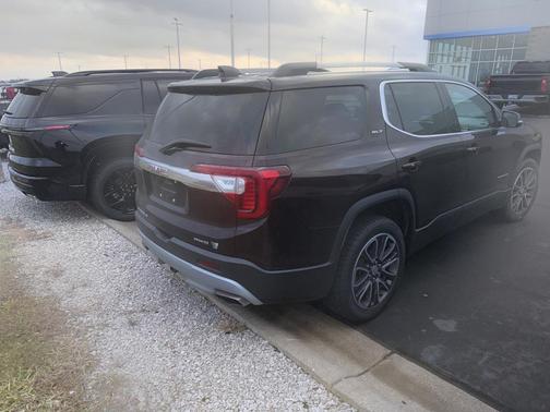 2020 GMC Acadia AWD SLT
