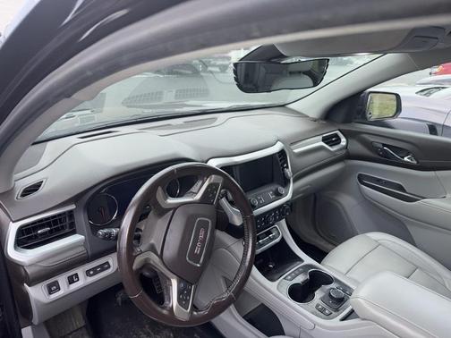 2020 GMC Acadia AWD SLT