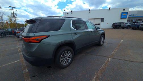 Silver Sage Metallic 2023 Chevrolet Traverse LT Cloth
