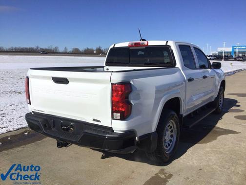 2024 Chevrolet Colorado WT