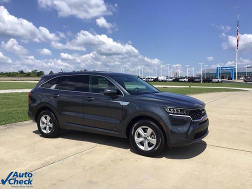 2023 Kia Sorento LX