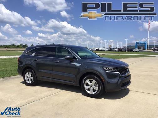 2023 Kia Sorento LX