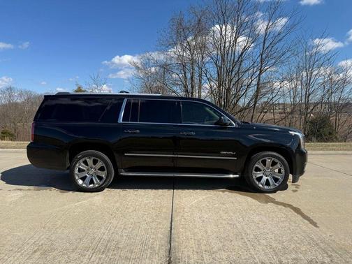 2016 GMC Yukon XL Denali