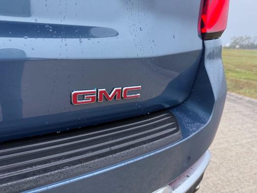 Downpour Metallic 2025 GMC Yukon XL Denali