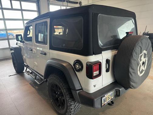 2023 Jeep Wrangler Willys