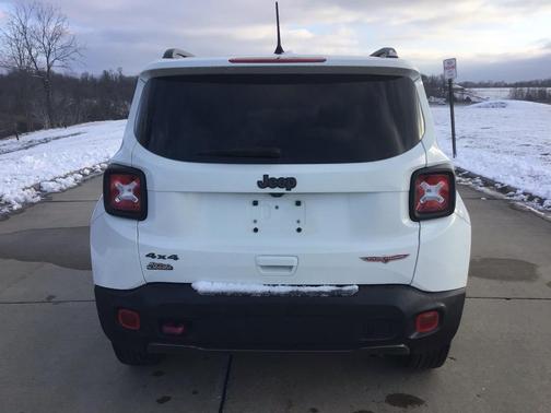2019 Jeep Renegade Trailhawk