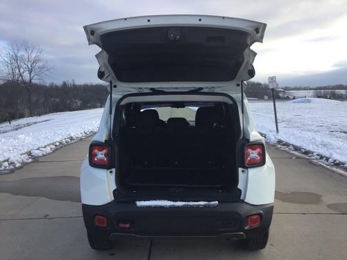 2019 Jeep Renegade Trailhawk