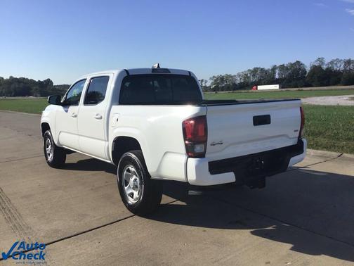 2022 Toyota Tacoma SR